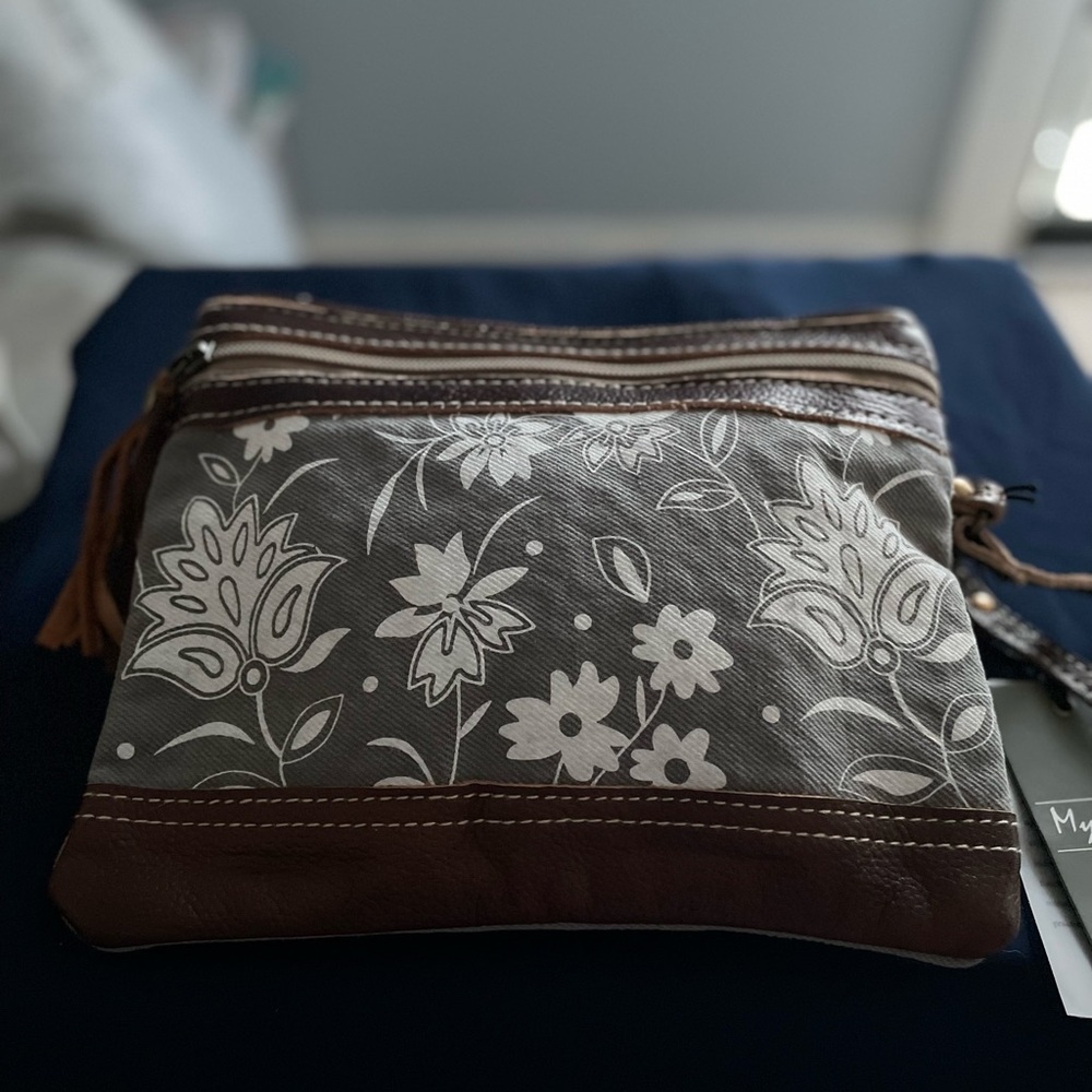 Myra Bag Large Wristlet *NWT*